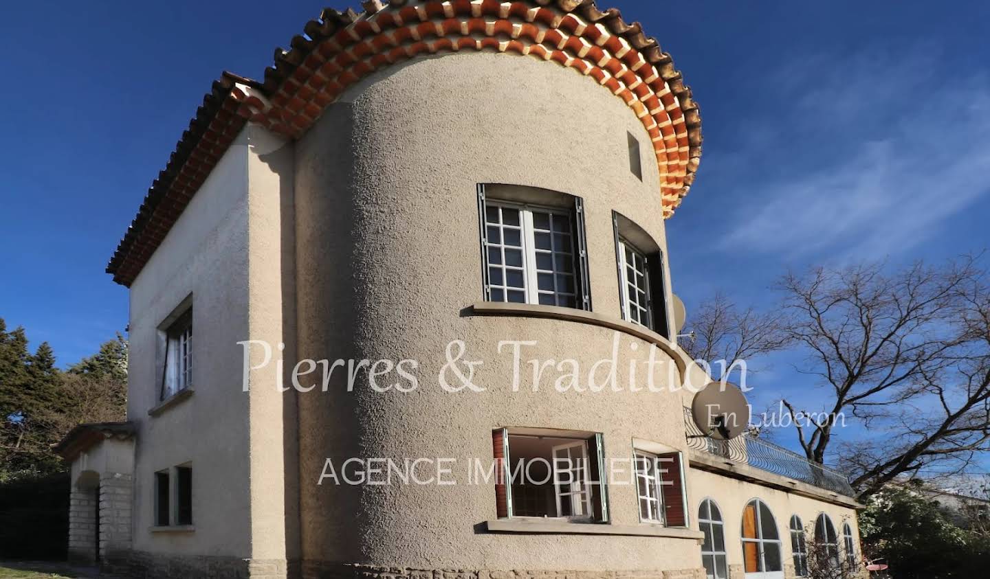 House Lourmarin