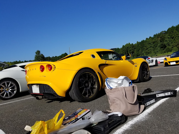 エキシージ Sのウイングデー2021・洗車するまでがツーリング・マスク焼けがヤバいに関するカスタム事例の投稿画像4枚目