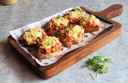 Masala Paneer Bruschetta