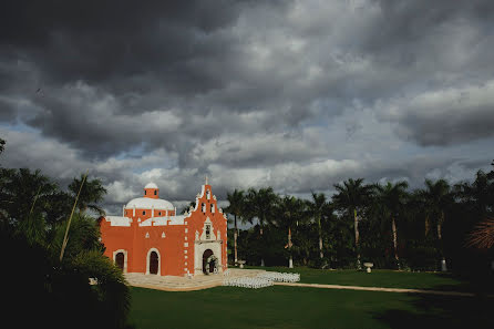 Wedding photographer Fernando Medellin (weddingmerida). Photo of 15 February 2020