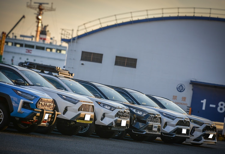 RAV4の地震災害に遭われた方々にお見舞い申し上げます・今年もよろしくお願いします・新年のご挨拶・オフ会・名港トリトンに関するカスタム事例の投稿画像18枚目