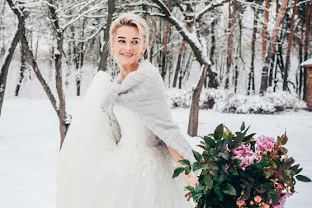 Fotógrafo de casamento Yuliya Balanenko (depechemind). Foto de 21 de novembro 2016