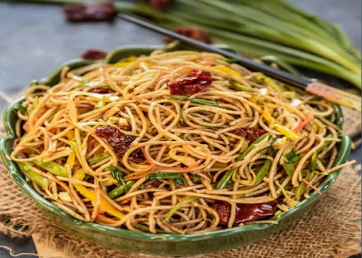 Chicken Chilli Garlic Noodles