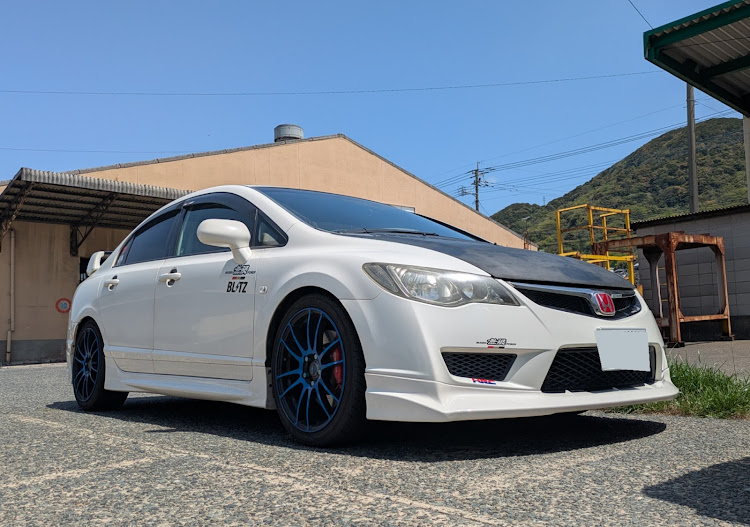 シビックタイプRの5月もよろしくお願いします・GW・ゴールデンウィーク・車が好きな人と繋がりたい・安全運転で！に関するカスタム事例の投稿画像1枚目
