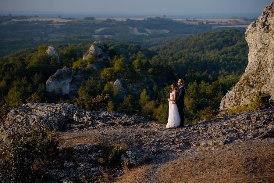 Nhiếp ảnh gia ảnh cưới Elżbieta Sołdrzyńska (sebanela). Ảnh của 4 tháng 8 2019