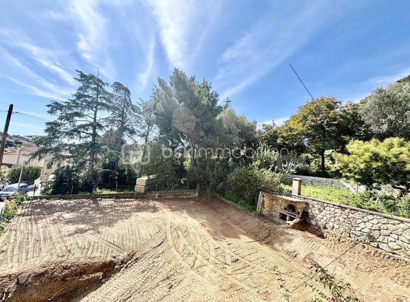 Vente terrain  467 m² à La Seyne-sur-Mer (83500), 270 000 €