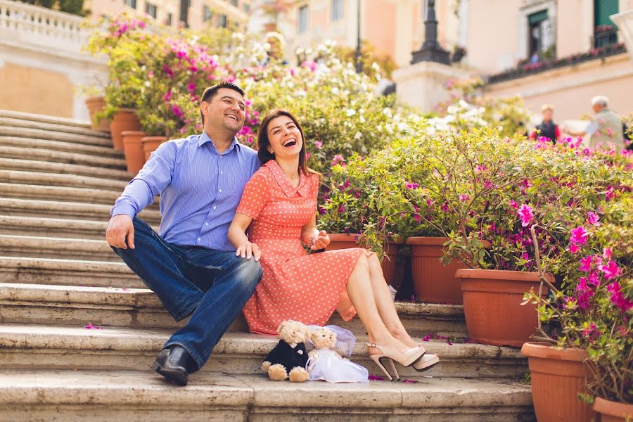 Fotógrafo de casamento Dmitry Agishev (romephotographer). Foto de 13 de maio 2017