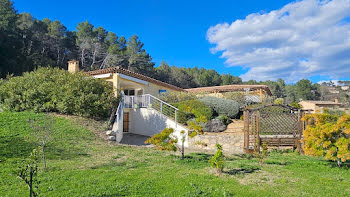 villa à Lorgues (83)