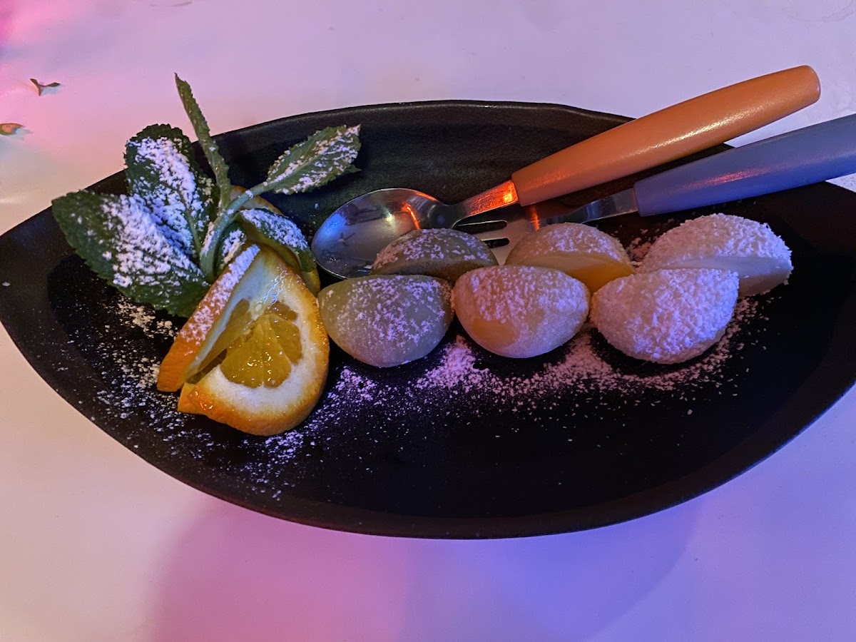 I also had some mochi