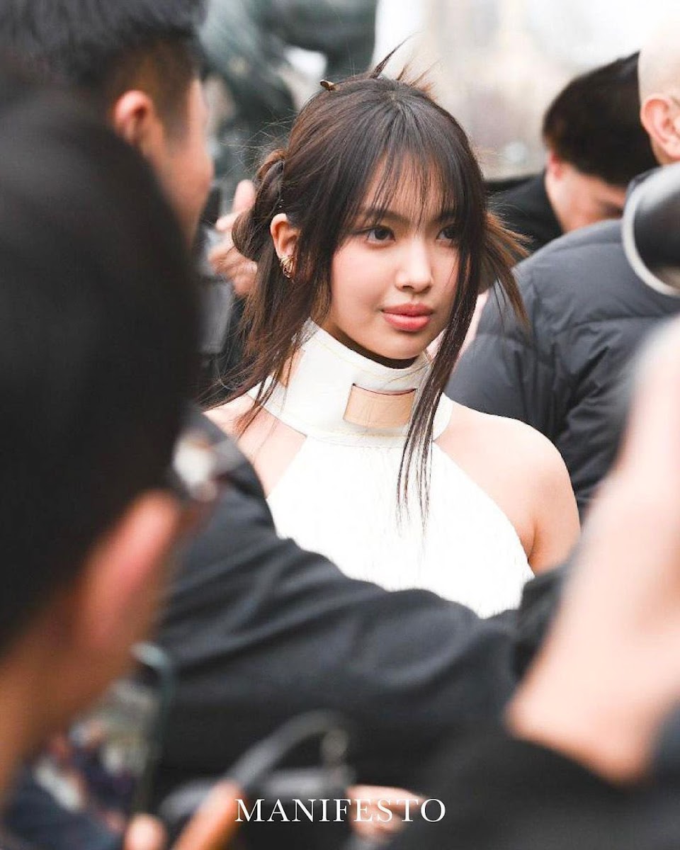 NewJeans' Hyein Meets Global A-List Celebrities During Her Paris