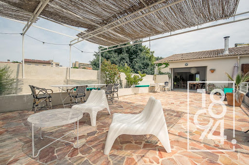 Villa with terrace 3