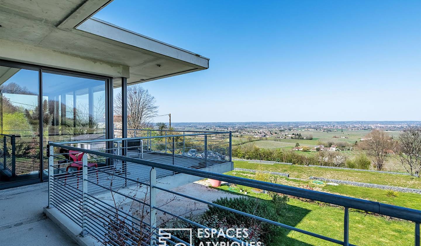 House with terrace Monbazillac