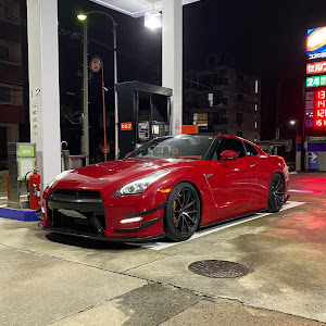 NISSAN GT-R R35