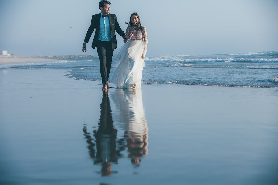 Fotógrafo de casamento Carlos Gomes (doisfotografiacn). Foto de 1 de setembro 2016