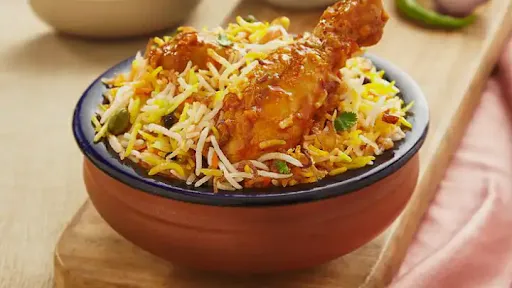 1 Kg Matka Chicken Biryani (serves 6 To 7)