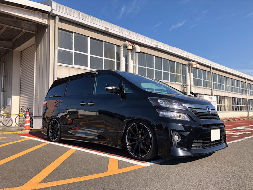 ヴェルファイア Anhwの不正改造車取締月間 陸自 仕事 休みをくださいに関するカスタム メンテナンスの投稿画像 車のカスタム情報はcartune