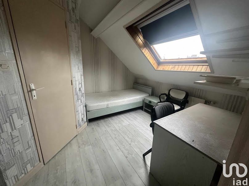 Location meublée appartement 1 pièce 11 m² à Amiens (80000), 385 €