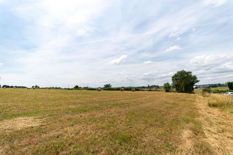 Vente terrain  1100 m² à Magny-Cours (58470), 23 000 €