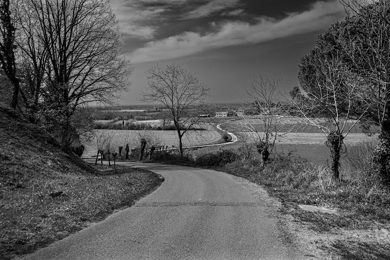 Prendi la strada...che porta lontano di pierce