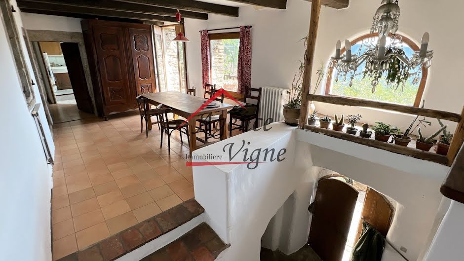 Vente maison 7 pièces 167 m² à Portes (30530), 390 000 €