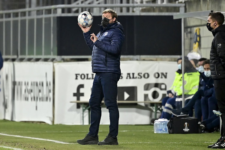 Hein Vanhaezebrouck déçu après l'élimination : "Nous devons digérer cette défaite mais il faut rester dans le coup en championnat"