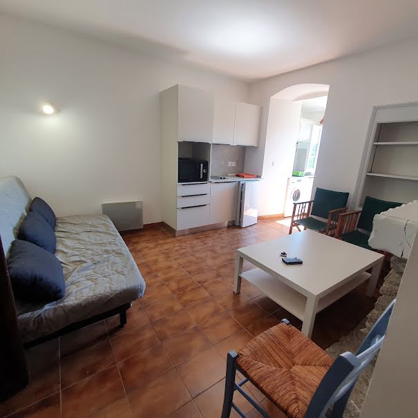 Location meublée appartement 2 pièces 32 m² à Corte (20250), 580 €