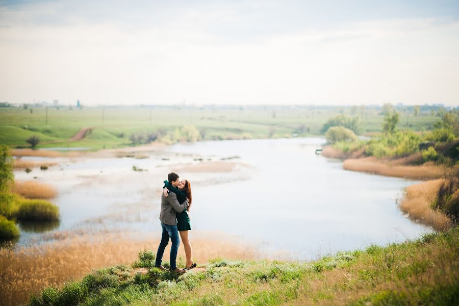 Fotógrafo de casamento Viktoriya Brovkina (viktoriabrovkina). Foto de 28 de fevereiro 2018