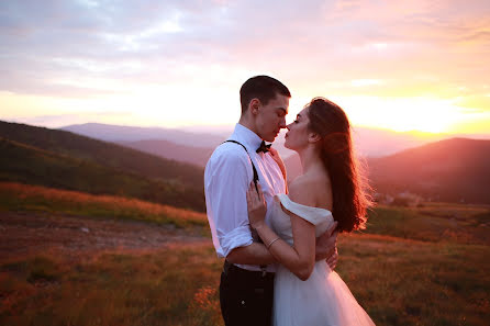 Wedding photographer Maksim Berlyuta (maximberlyuta). Photo of 15 November 2019