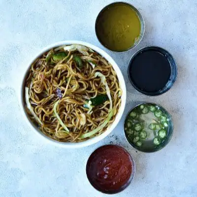 Garlic Ginger Chilli Chowmein