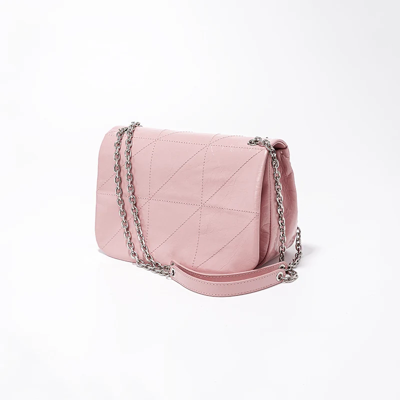 Sac à chaîne femme décontracté et polyvalent Le sac parfait pour toutes les occasions. Élégant, pratique et adaptable, il complétera votre style avec brio.
