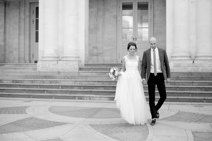 Fotógrafo de casamento Pavel Prisyazhnyy (prisyazhny). Foto de 30 de janeiro 2016