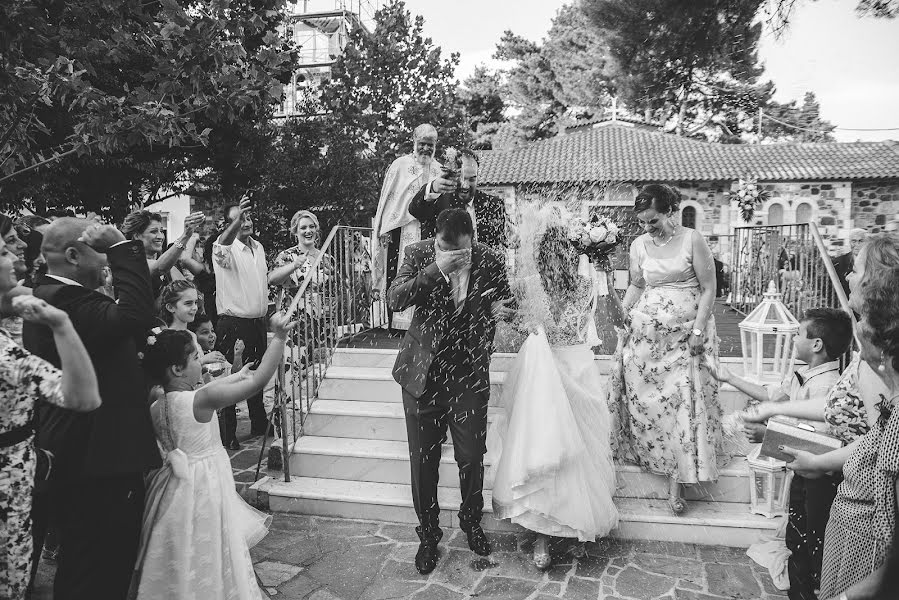 Wedding photographer Konstantinos Poulios (poulios). Photo of 9 October 2018