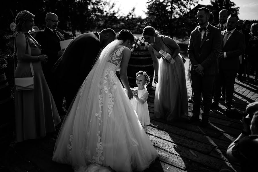 Fotógrafo de casamento Leśniak Fotografia (lesniakfoto). Foto de 20 de dezembro 2021