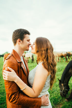 Wedding photographer Darya Larionova (darinal). Photo of 6 September 2017