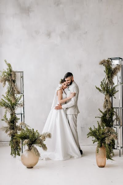 Wedding photographer Ksenia Mint (kseniamint). Photo of 7 June 2020