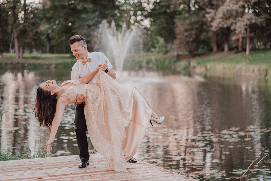 Photographe de mariage Vasiliy Komanovskiy (vasily). Photo du 18 septembre 2021