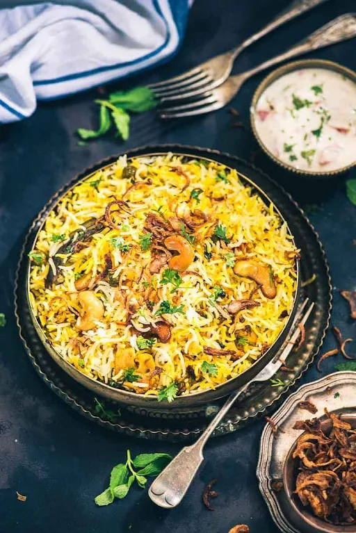 Veg Dum Hyderabadi Biryani