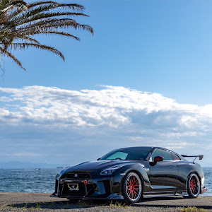 NISSAN GT-R R35