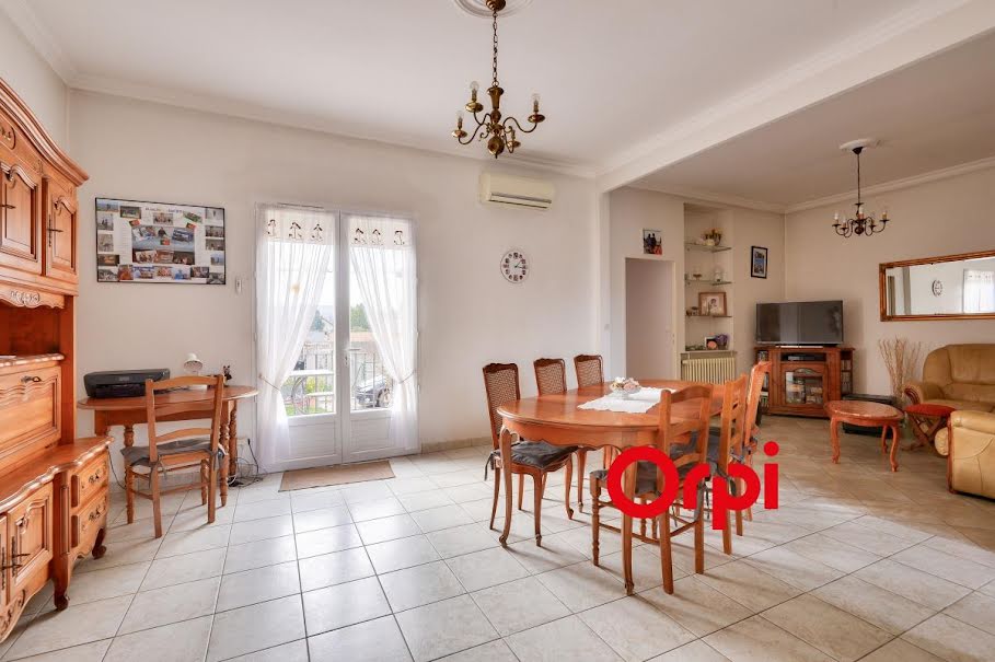 Vente maison 5 pièces 120 m² à Pierre-benite (69310), 379 000 €