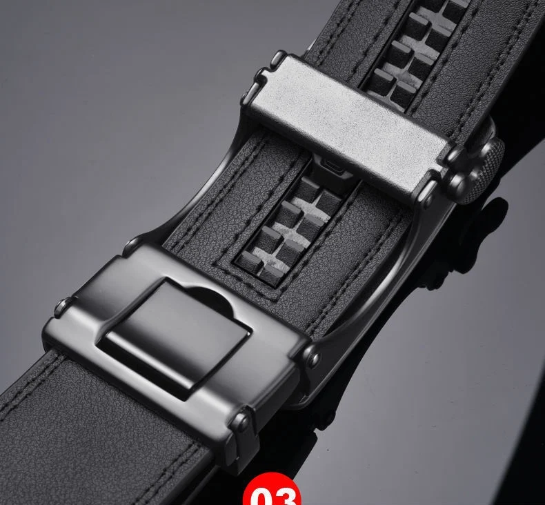 Ceinture homme à boucle automatique pour un ajustement sans effort, facile à utiliser quotidiennement. Libération rapide pour confort et style.