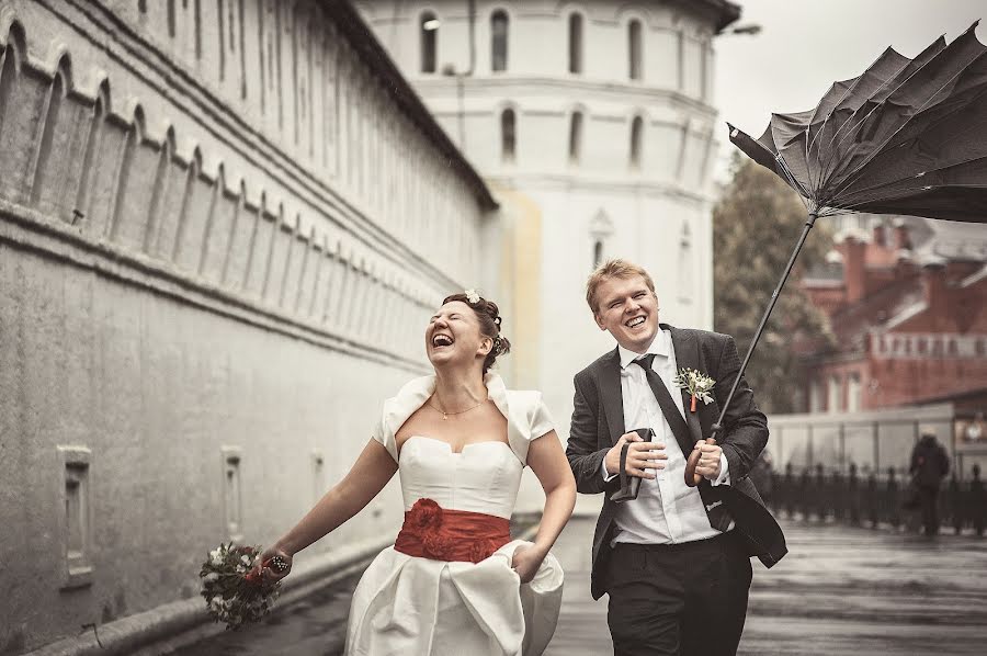 結婚式の写真家Andrey Sbitnev (sban)。2013 11月17日の写真