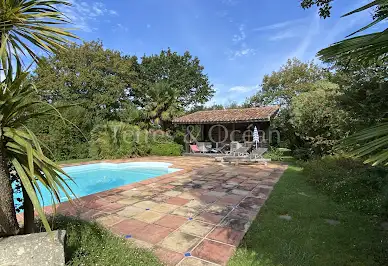Maison avec piscine et terrasse 20