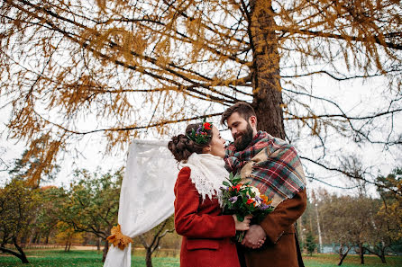 Wedding photographer Valentin Puzanov (puzanov). Photo of 31 October 2016