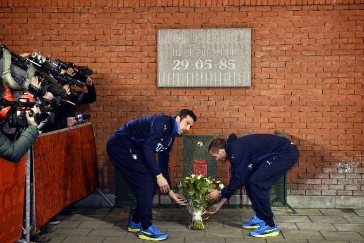 Le poignant hommage de la Squadra Azzura pour les 39 victimes du Heysel (PHOTOS)