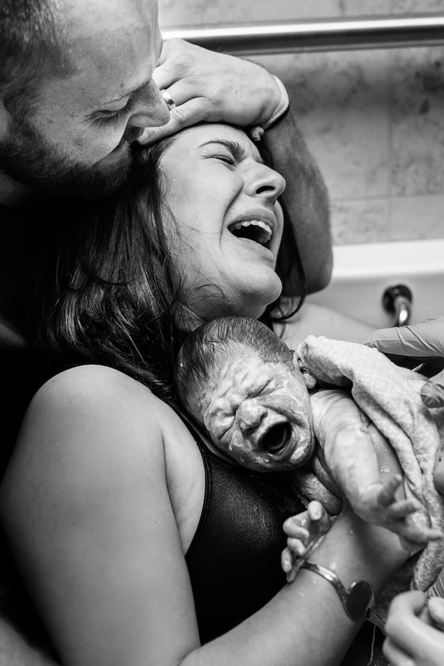 24 Memorable Photos That Show The Beautiful Realities Of Giving Birth