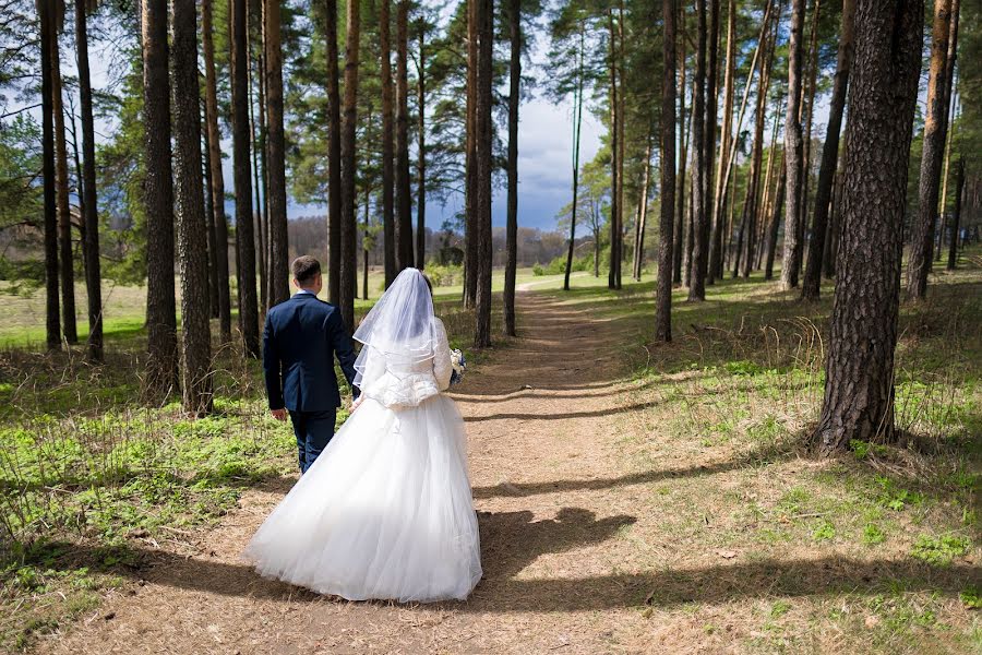 Hochzeitsfotograf Vadim Velikoivanenko (velikoivanenko). Foto vom 8. Mai 2022