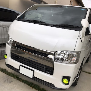 ハイエースバン TRH200V