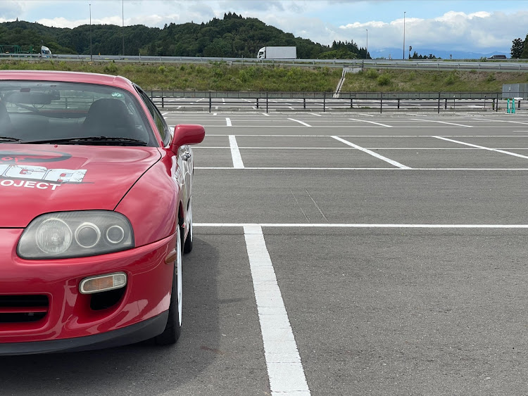 スープラのリ・ガズィさんが投稿したカスタム事例の投稿画像2枚目