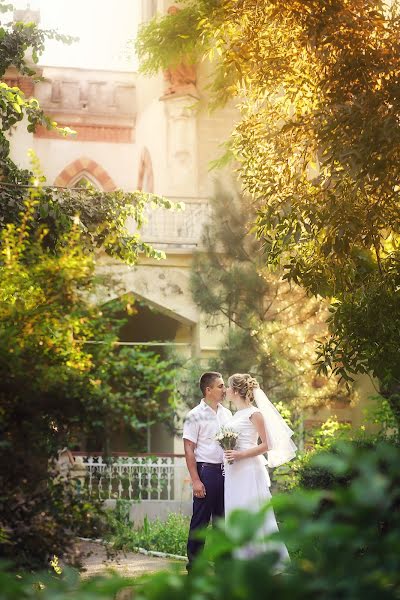 Fotógrafo de casamento Serzh Potapenko (unteem). Foto de 4 de agosto 2016