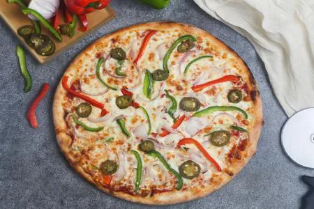 Veggie Delight (Classic Pizza)